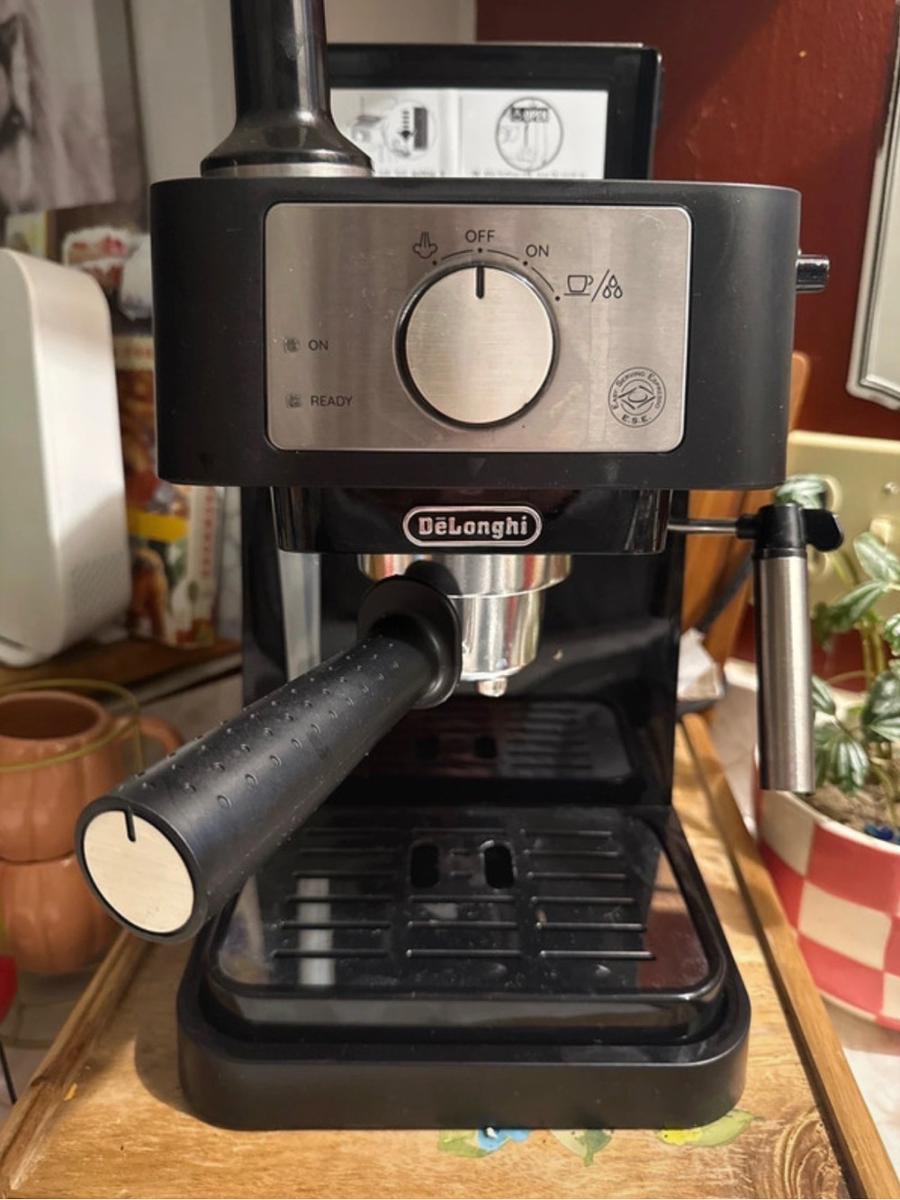 DeLonghi Black Espresso Machine with Steam Wand